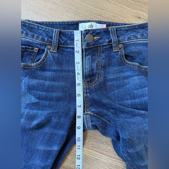 Cabi Almost Famous Slim Boyfriend Star Print Jeans Frayed Hem Size 2 #3937 - Picture 10 of 11